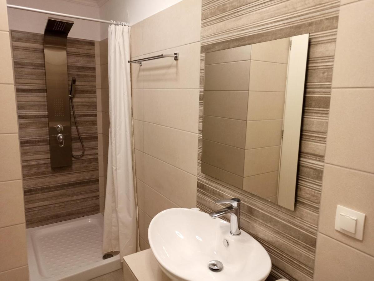 Dolphin Apartments パレオカストリッツア エクステリア 写真