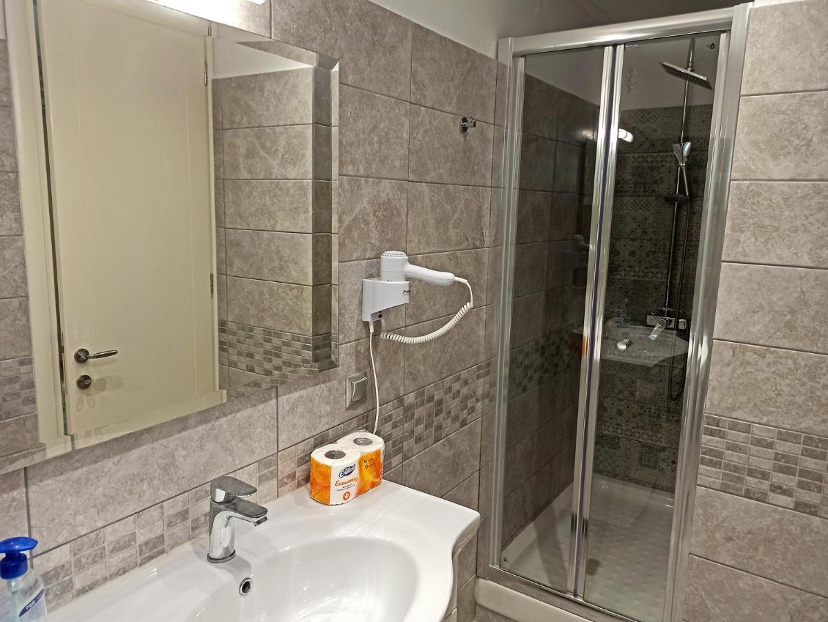 Dolphin Apartments パレオカストリッツア エクステリア 写真
