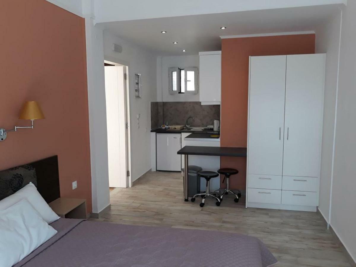 Dolphin Apartments パレオカストリッツア エクステリア 写真